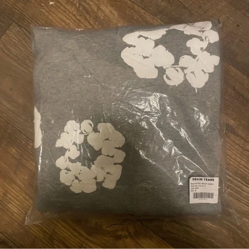 Denim Tears Gray and White Sweatshirt